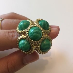 Gold Tone Vintage Green Stone Ring
